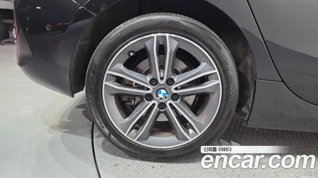 BMW 1-Series — Фото автомобиля 5
