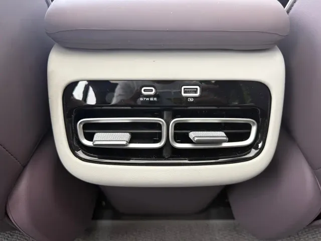 Changan Qiyuan A06 — Фото автомобиля 13
