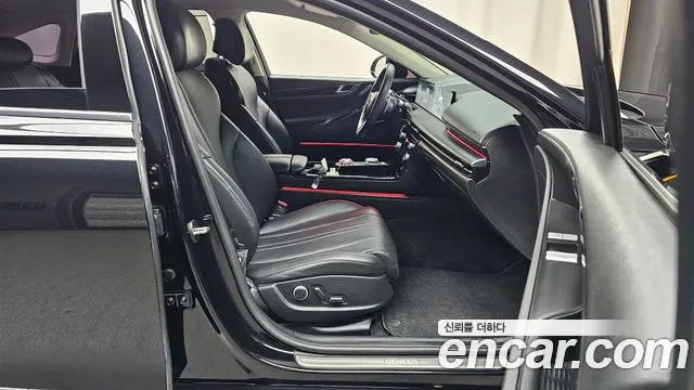 Genesis G80 RG3 — Фото автомобиля 16
