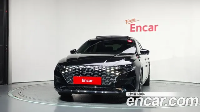 Hyundai Grandeur Grandeur (New) — Фото автомобиля 3