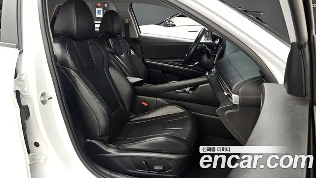 Hyundai AVANTE Avante (CN7) — Фото автомобиля 10