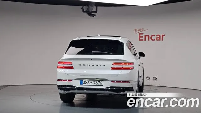 Genesis GV80 2.5T Бензин AWD — Фото автомобиля 4