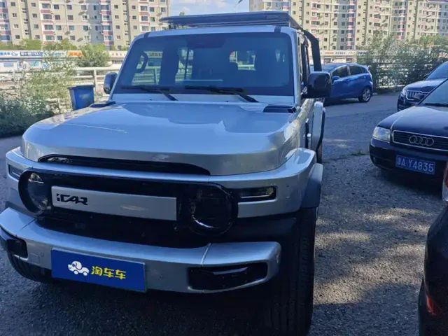 iCAR V23 — Фото автомобиля 2