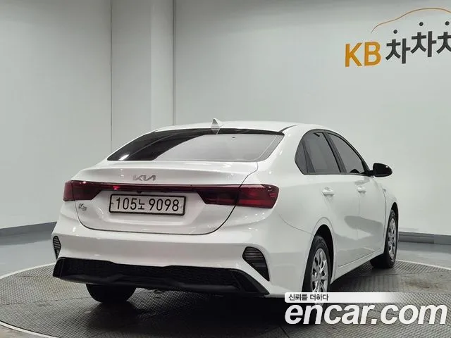 Kia K3 — Фото автомобиля 3