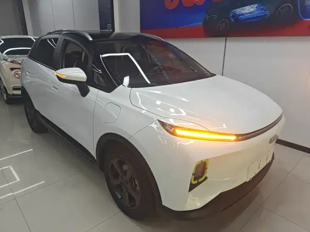 Geely Geometry E Firefly — Фото автомобиля 21