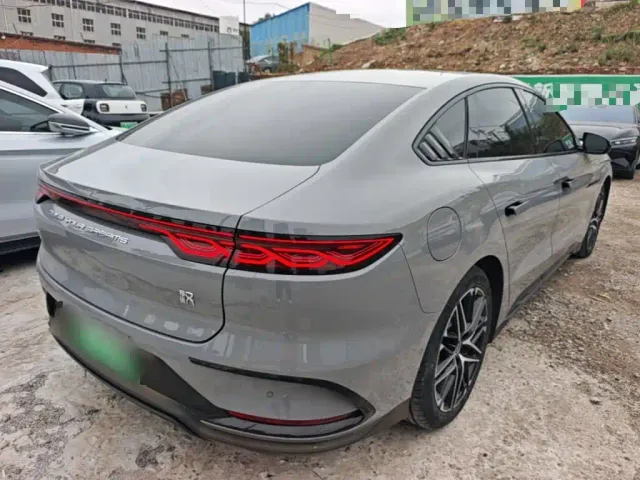 BYD Han — Фото автомобиля 6