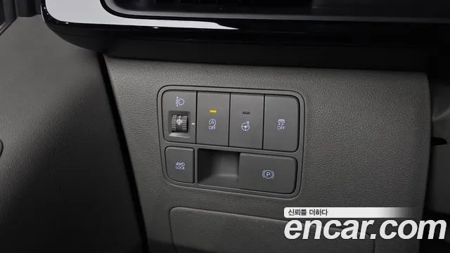 Hyundai Staria Staria 4WD Lounge 9 мест — Фото автомобиля 14