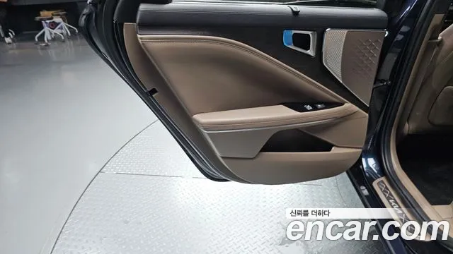 Kia K8 Noblesse — Фото автомобиля 21