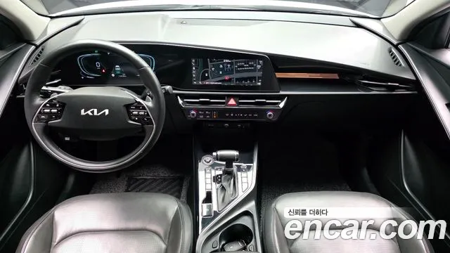 Kia Niro The All New — Фото автомобиля 10