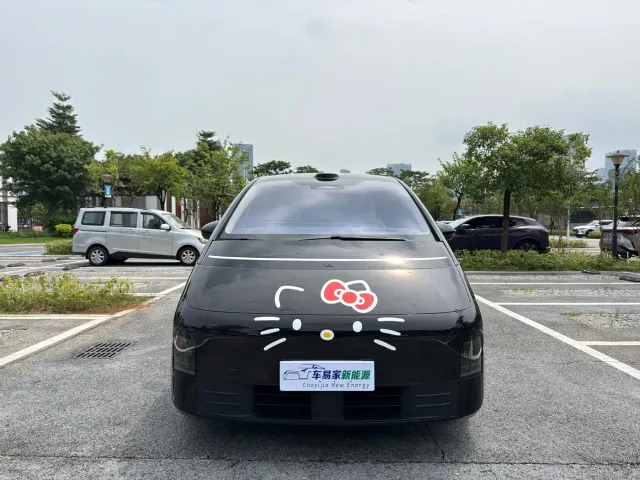 Li Auto MEGA — Фото автомобиля 2