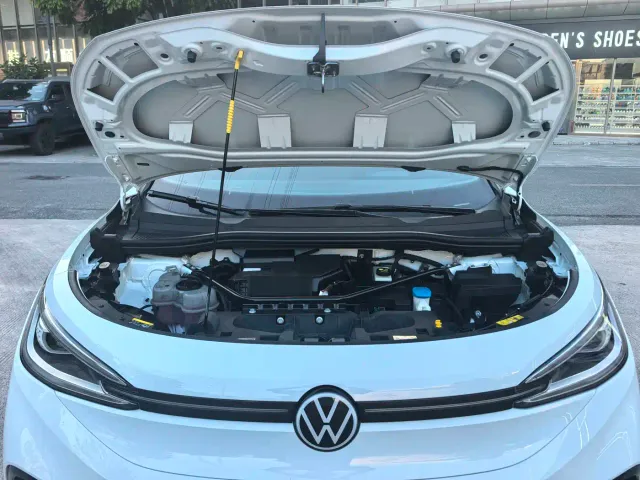 Volkswagen ID.4 X — Фото автомобиля 24
