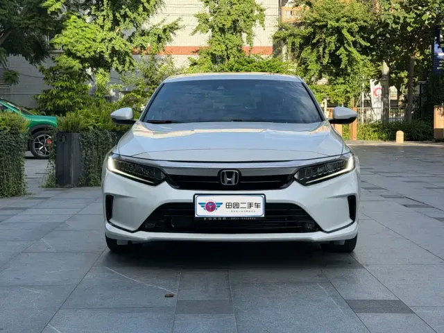 Honda Inspire — Фото автомобиля 2