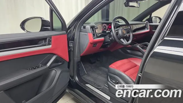 Porsche Cayenne PO536 — Фото автомобиля 15