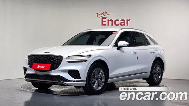Genesis GV70 2.5T Бензин AWD — Фото автомобиля 10