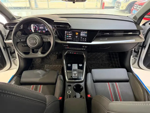Audi A3 — Фото автомобиля 11