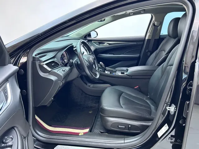 Buick LaCrosse — Фото автомобиля 8
