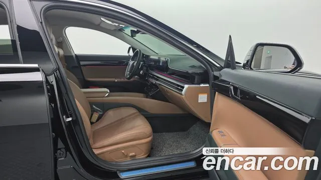 Hyundai Grandeur GN7 — Фото автомобиля 16