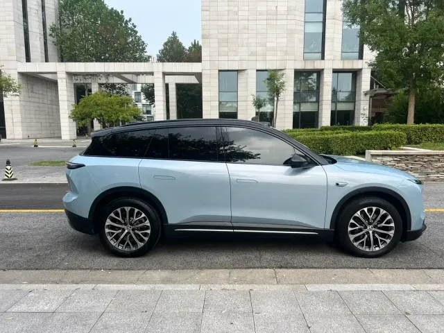 Nio ES6 — Фото автомобиля 4