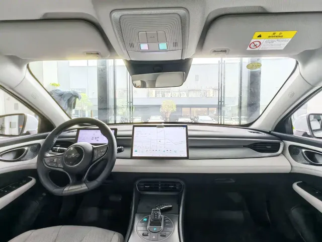 BYD Seal 05 DM-i — Фото автомобиля 10