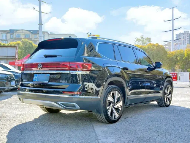 Volkswagen Teramont — Фото автомобиля 4