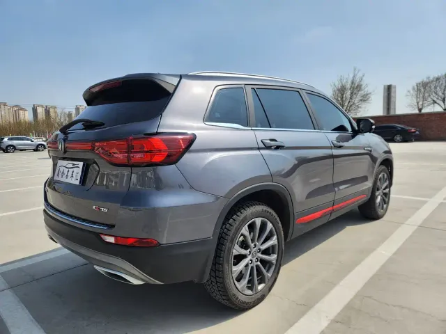 Changan CS75 — Фото автомобиля 4