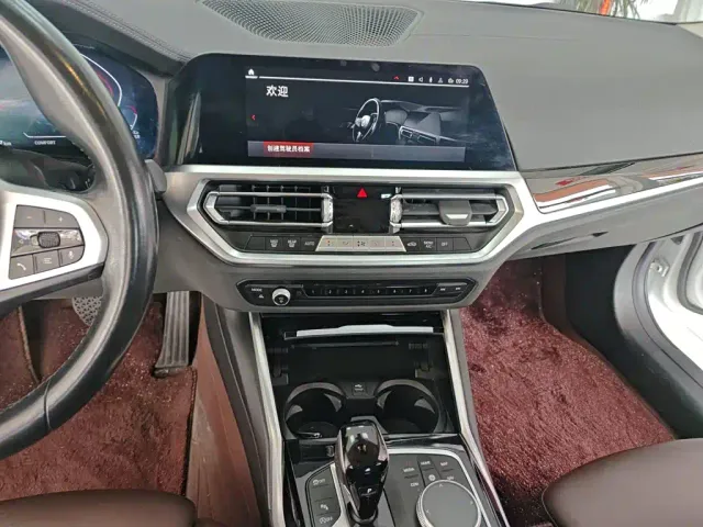 BMW 3 Series — Фото автомобиля 8