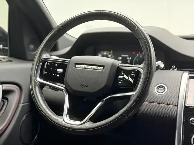 Land Rover Discovery Sport — Фото автомобиля 12