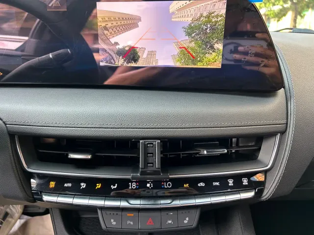 Cadillac CT5 — Фото автомобиля 9