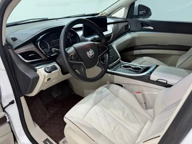 Buick Buick GL8 2022 Land Business Class 652T Smart Prestige — Фото автомобиля 4