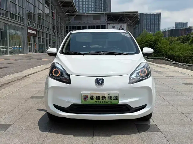 Changan Benben E-Star — Фото автомобиля 2