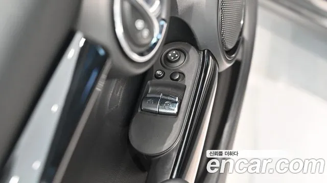 MINI Cooper — Фото автомобиля 19