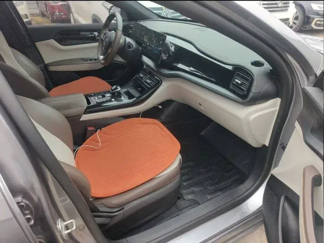 BYD Qin PLUS — Фото автомобиля 11