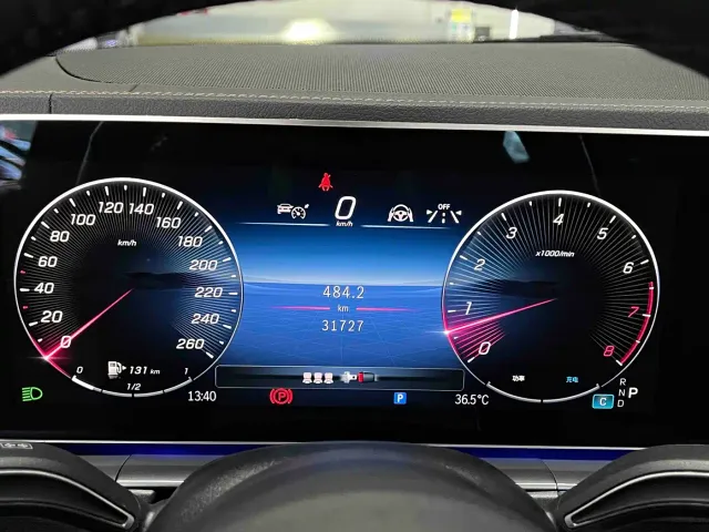 Mercedes-Benz GLE-Class — Фото автомобиля 19