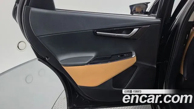 Kia EV6 — Фото автомобиля 14