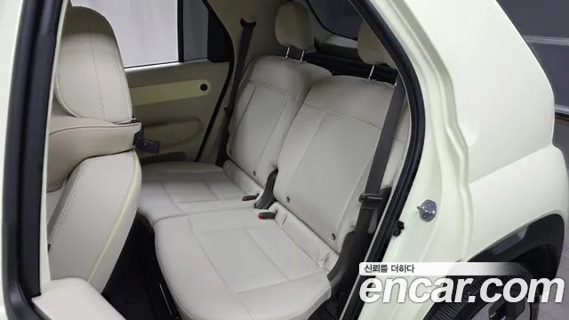 Hyundai Casper Electric — Фото автомобиля 18
