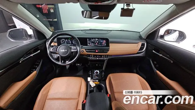 Kia Seltos New — Фото автомобиля 10