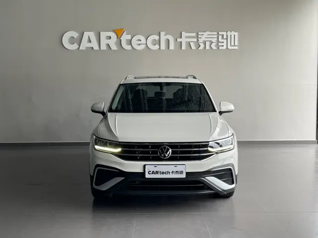 Volkswagen Tiguan L — Фото автомобиля 2