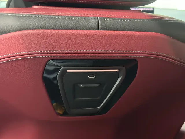 BMW 5 Series — Фото автомобиля 21