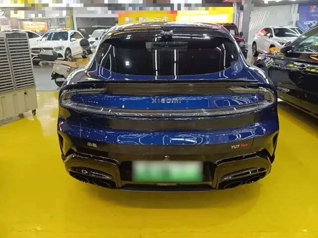 Xiaomi YU7 — Фото автомобиля 5