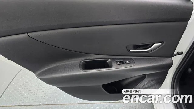 Hyundai Avante CN7 — Фото автомобиля 14