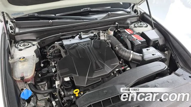 Hyundai Grandeur GN7 — Фото автомобиля 9