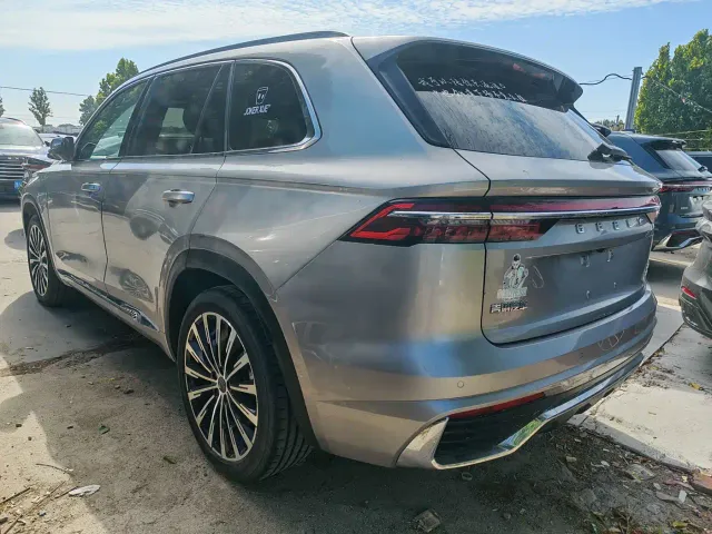 Geely Xingyue L — Фото автомобиля 8