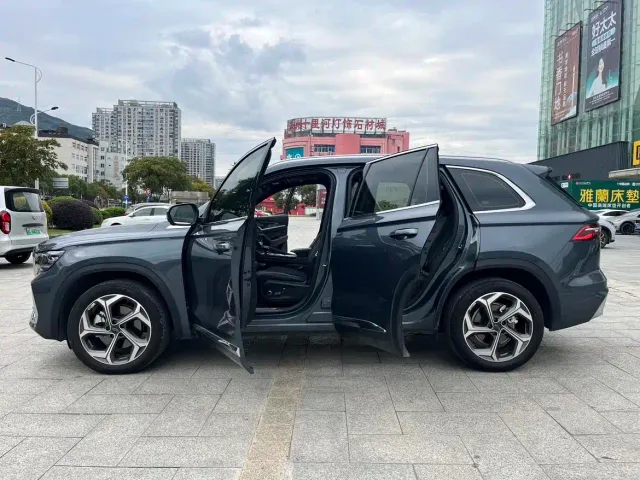 Geely Xingyue L — Фото автомобиля 12