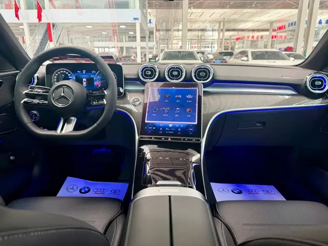 Mercedes-Benz C-Class — Фото автомобиля 8