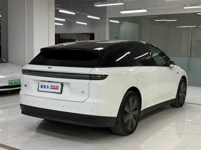 Li Auto i6 — Фото автомобиля 6