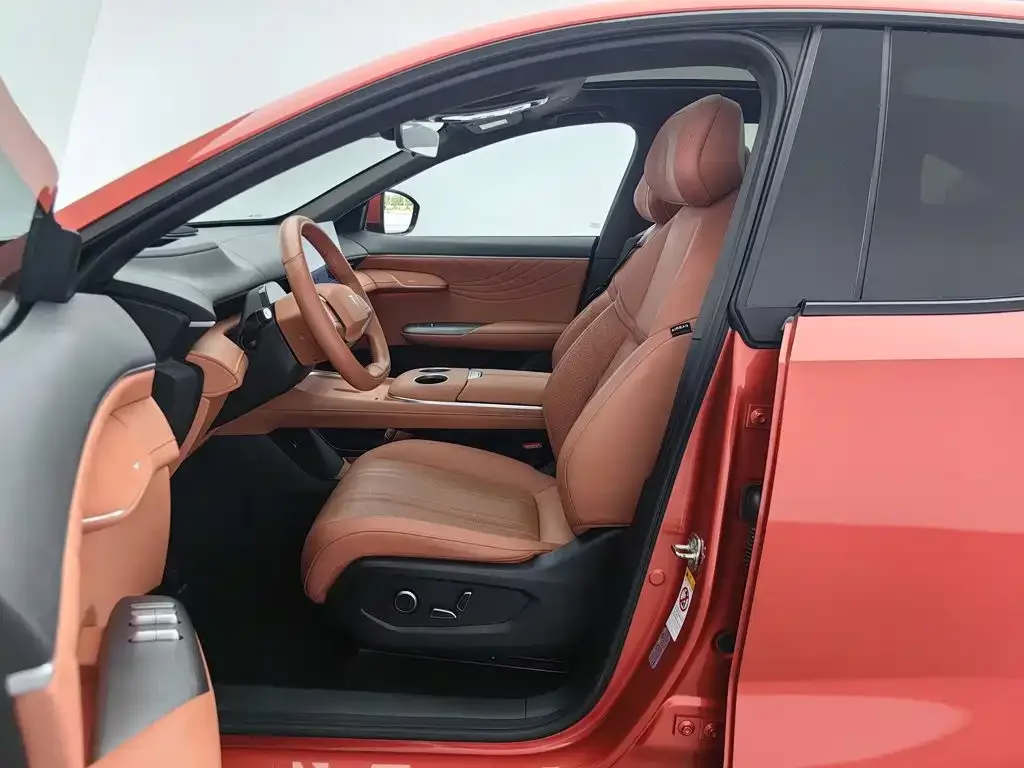 Deepal Deepal S07 2024 215Max Qiankun Intelligent Driving ADS SE Range Extender — Фото автомобиля 10