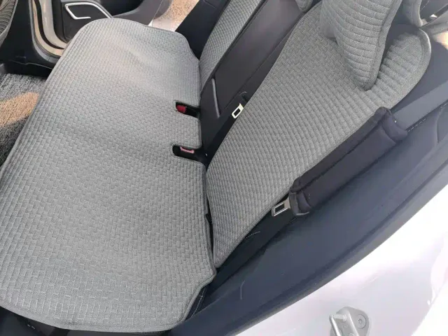 Nezha Auto Neta U 2021 Pro 400 Cruise Edition — Фото автомобиля 13