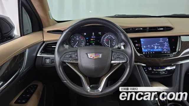 Cadillac XT6 — Фото автомобиля 12