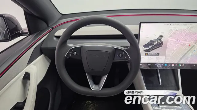 Tesla Model Y — Фото автомобиля 19
