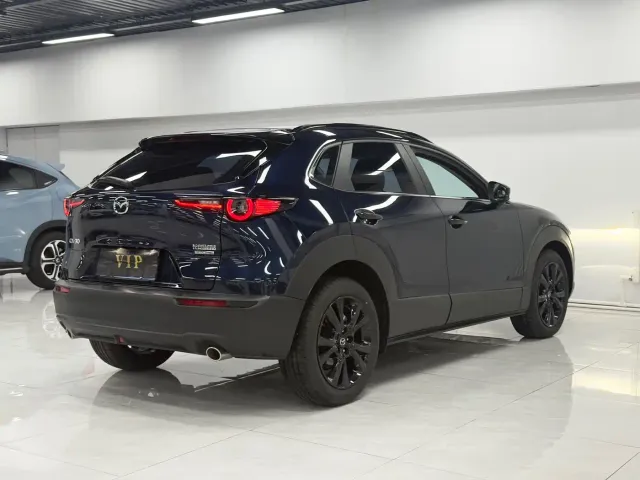 Mazda CX-30 — Фото автомобиля 4
